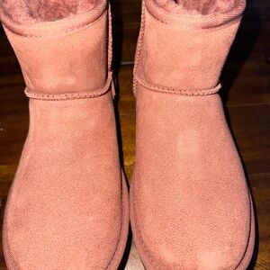 Women's UGG Suede Ankle Boots - maroonish color